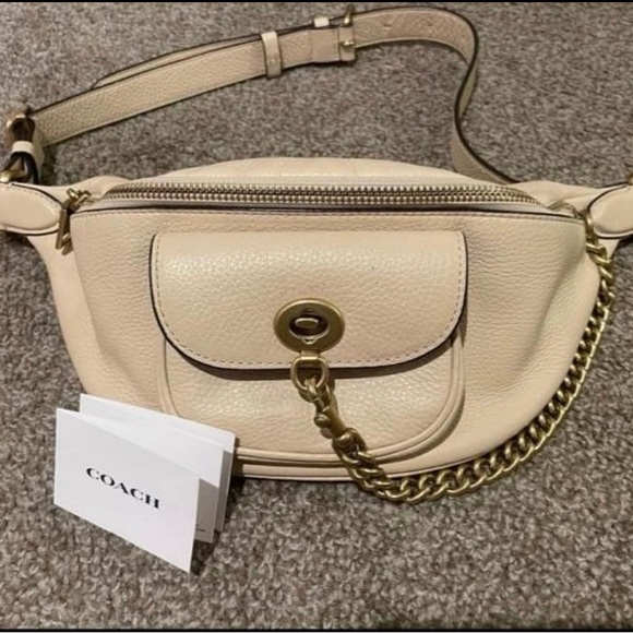 Coach Handbags - Coach JLo fanny pack/beach bumbag